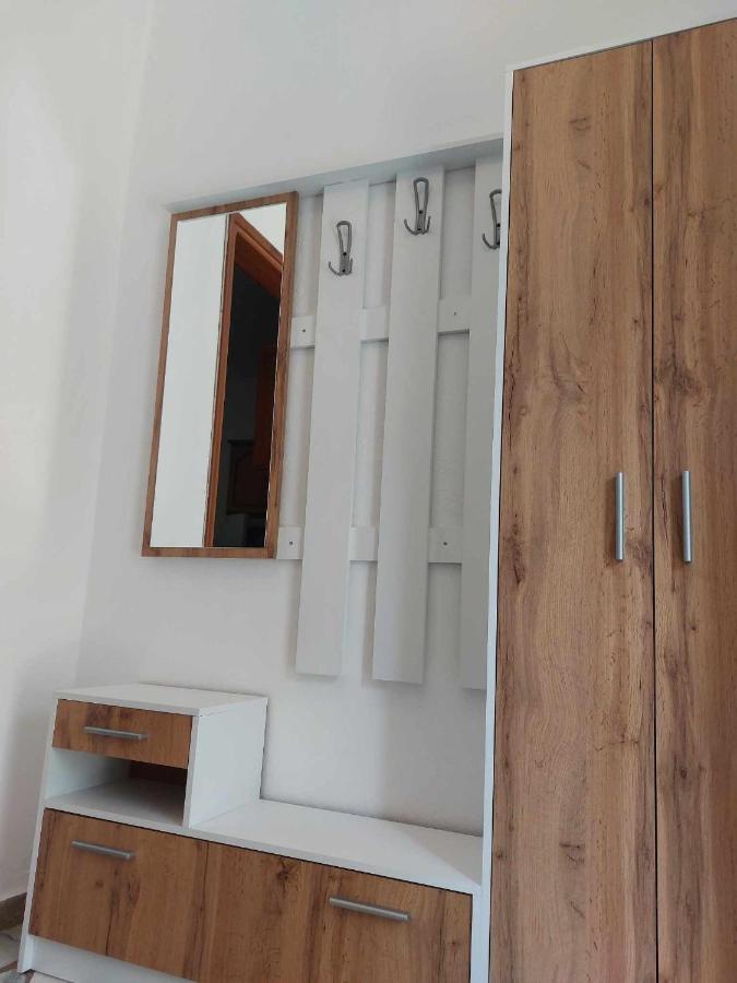 Studio Με Όλες Τις Ανέσεις Vétrina Exterior foto